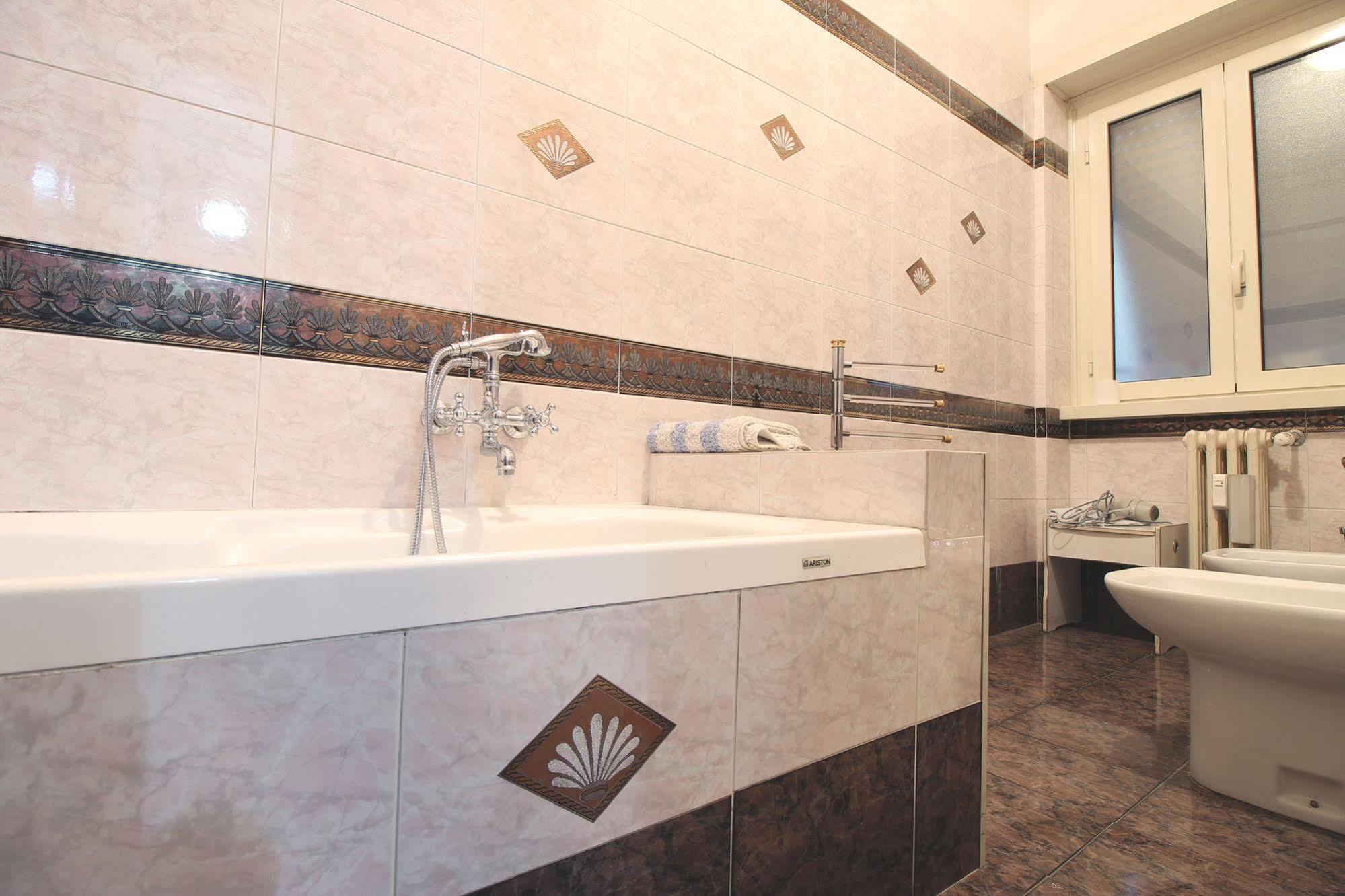 Anastasio II Bed & Breakfast Roma Esterno foto